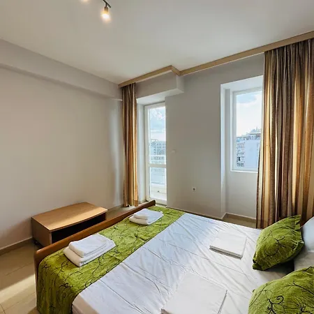 Sunny House 401 Two Bedroom Apartman